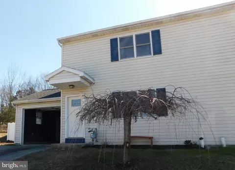 31 Town Cir, Abbottstown, PA 17301