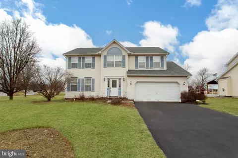 1076 Hostetter Rd, Hanover, PA 17331