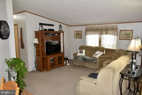 38 Broadwing Dr, Hanover, PA 17331 photo 22