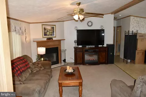 38 Broadwing Dr, Hanover, PA 17331 photo 19