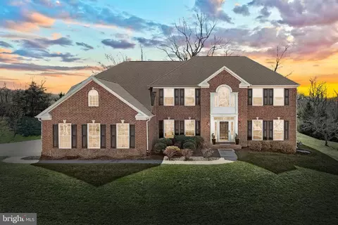195 Fawn Hill Rd, Hanover, PA 17331