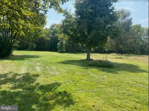 3591 Hanover Rd, Gettysburg, PA 17325
