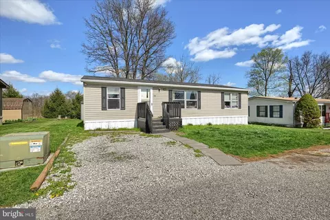 203 Rife Rd #52, East Berlin, PA 17316