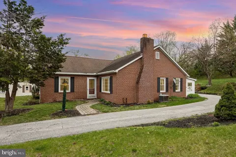 103 Willow St, York Springs, PA 17372