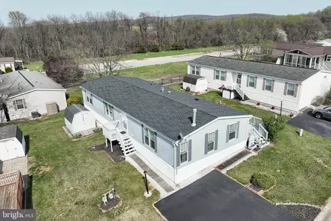 77 Raptor Dr, Hanover, PA 17331 photo 8