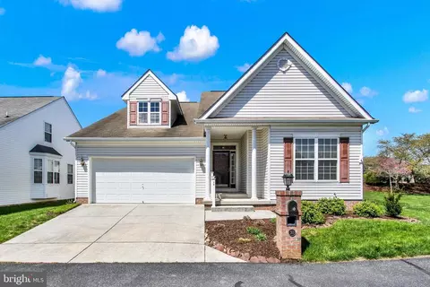 30 Kingsgate Ct, Gettysburg, PA 17325