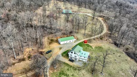 8014 Friends Creek Rd, Fairfield, PA 17320