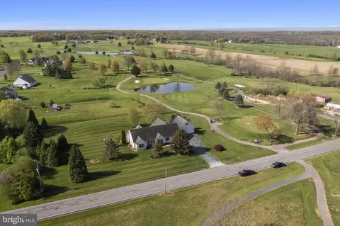 1325 Fish And Game Rd, Littlestown, PA 17340