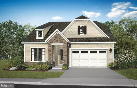200 Rustic Wood Dr, Gettysburg, PA 17325