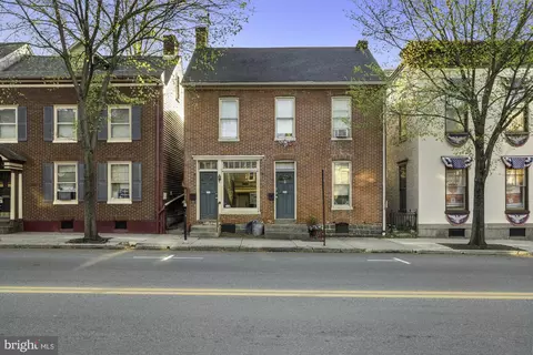 227 Baltimore St, Gettysburg, PA 17325