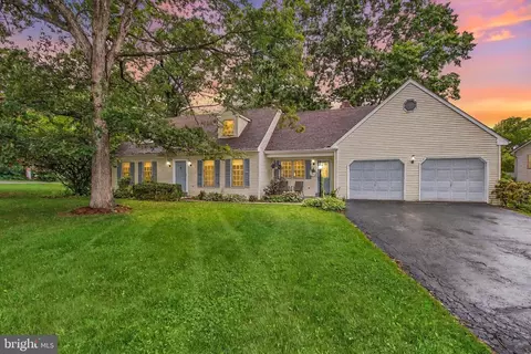 45 Howard Dr, East Berlin, PA 17316