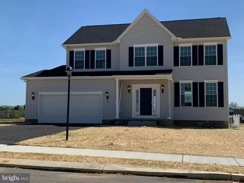 54 Eagle Ln #65, Hanover, PA 17331