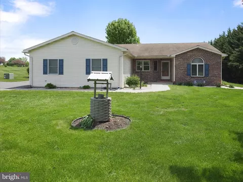 755 Flohrs Church Rd, Biglerville, PA 17307