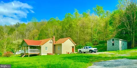 1670 Iron Springs Rd, Fairfield, PA 17320