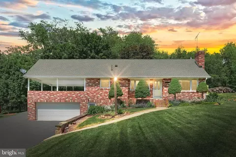 1010 Gettysburg Rd, Littlestown, PA 17340