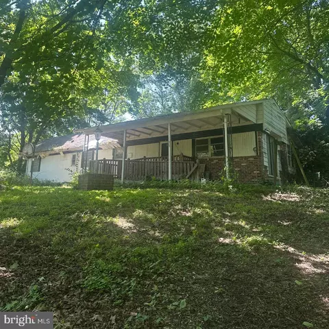1175 Bollinger Rd, Littlestown, PA 17340