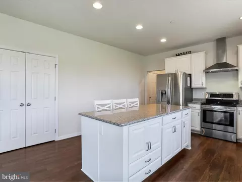 1147 Fox Run Ter, Hanover, PA 17331 photo 14