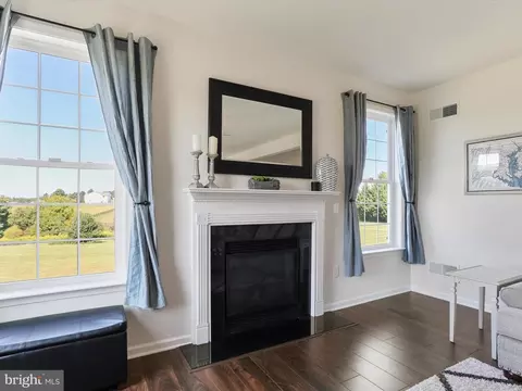 1147 Fox Run Ter, Hanover, PA 17331 photo 8