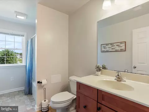 1147 Fox Run Ter, Hanover, PA 17331 photo 23