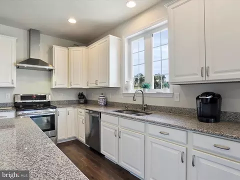 1147 Fox Run Ter, Hanover, PA 17331 photo 12