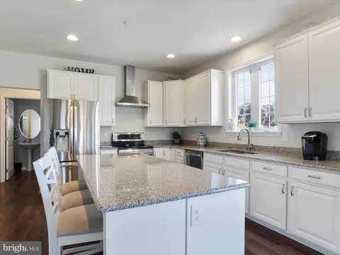 1147 Fox Run Ter, Hanover, PA 17331 photo 17
