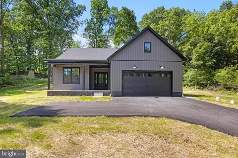 13 Connie Trl, Fairfield, PA 17320