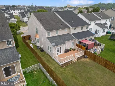 View/Area - 316 Maple Dr, Hanover, PA 17331 photo 6 of 9
