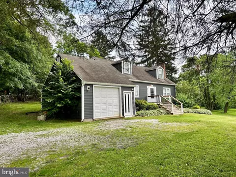 3095 Carlisle Rd, Gardners, PA 17324