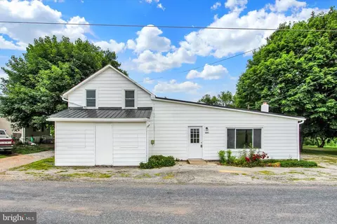 1265 Beecherstown Rd, Biglerville, PA 17307