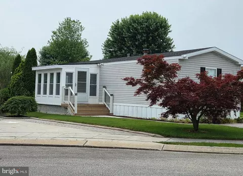 69 Hampshire Dr, New Oxford, PA 17350