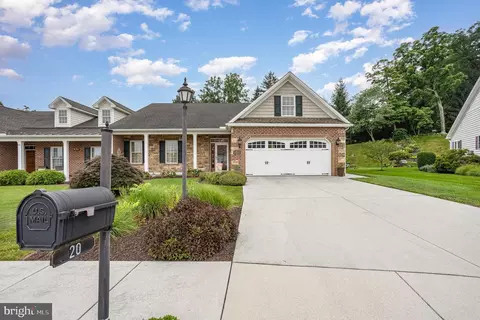 20 Digges Ct, Littlestown, PA 17340