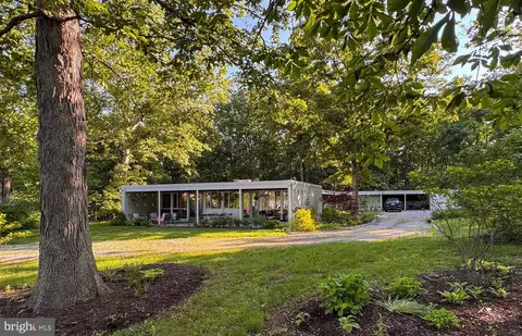 617 Old Mill Rd, Gettysburg, PA 17325
