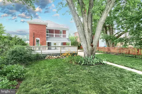415 Lincoln Way W, New Oxford, PA 17350