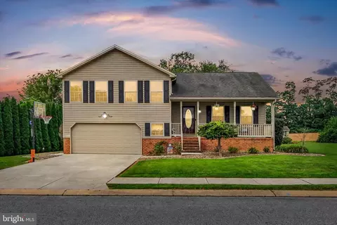 216 Branch Cir, East Berlin, PA 17316