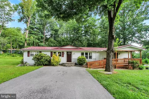 4585 B Chambersburg Rd, Biglerville, PA 17307