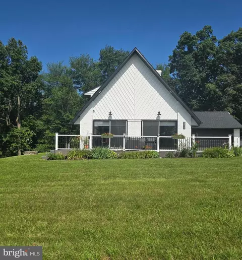 6910 Old Harrisburg Rd, York Springs, PA 17372