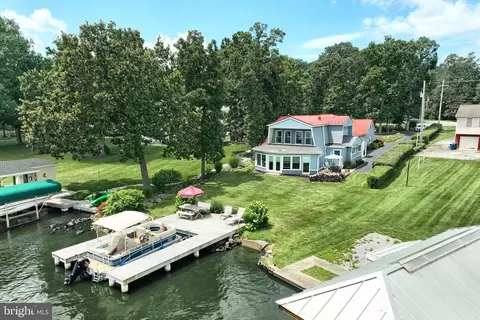 132 Lake Meade Dr, East Berlin, PA 17316