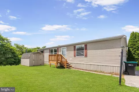123 Broadwing Dr, Hanover, PA 17331