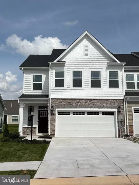 118 Grand Overlook Dr, Gettysburg, PA 17325