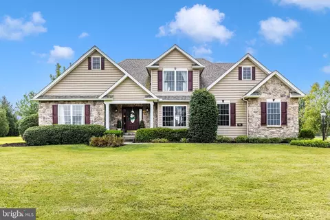 121 Tyoaka Dr, Littlestown, PA 17340