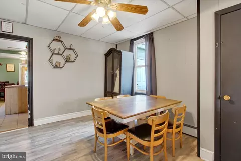 Dining - 410 2 3rd St, Hanover, PA 17331 photo 1 of 2