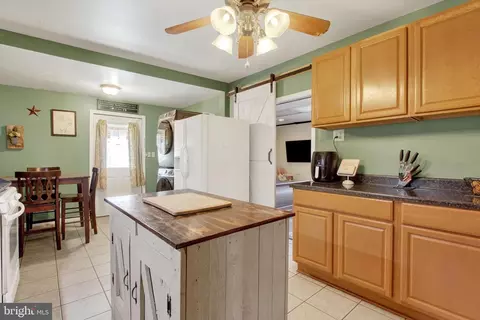 Other - 410 2 3rd St, Hanover, PA 17331 photo 5 of 7