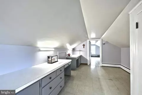 Entry Way - 372 Maple Ave, Hanover, PA 17331 photo 9 of 9