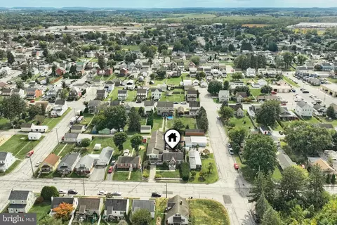 View/Area - 372 Maple Ave, Hanover, PA 17331 photo 9 of 12