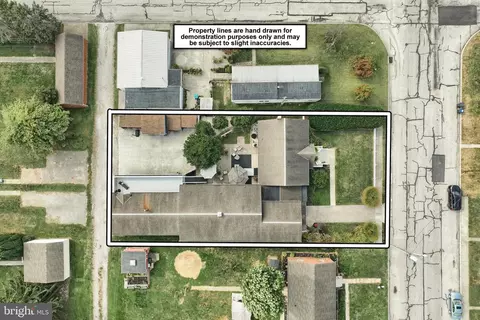 View/Area - 372 Maple Ave, Hanover, PA 17331 photo 4 of 12