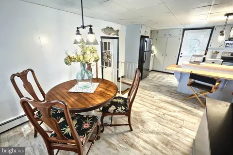 Dining - 372 Maple Ave, Hanover, PA 17331 photo 2 of 2