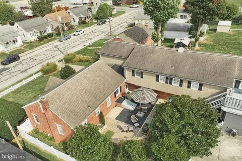 View/Area - 372 Maple Ave, Hanover, PA 17331 photo 1 of 12