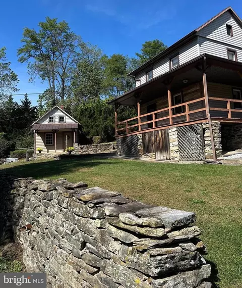 130 Spigot Valley Rd, Biglerville, PA 17307