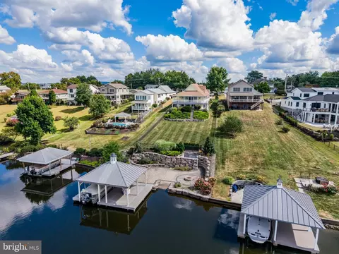 46 Lake Meade Dr, East Berlin, PA 17316