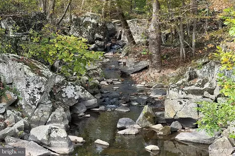 1175 Knoxlyn Rd, Gettysburg, PA 17325